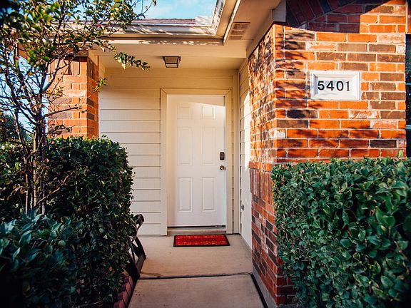 2nd image of 5401 Chinkapin Ln