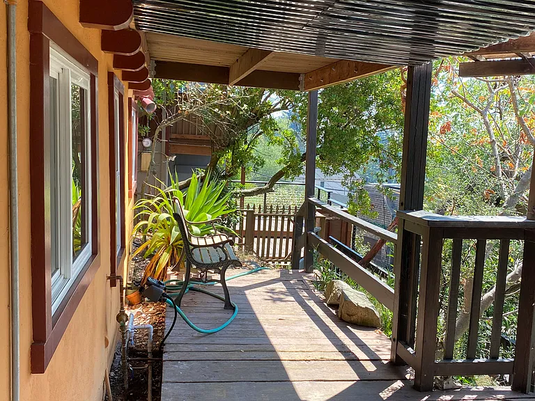 805 Hilldale Ave — Photo 5