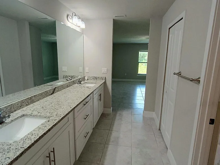 6311 Astoria Ave — Photo 14