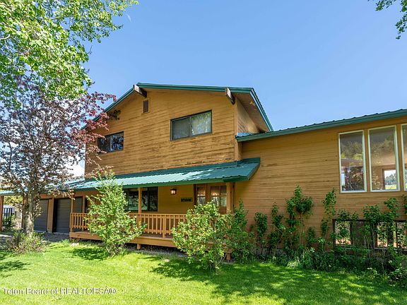 3rd image of 840 Upper Cache Creek Dr