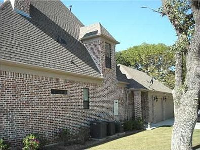 3rd image of 7140 Molly Ln