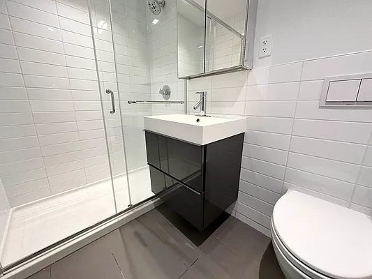 Rented by Brighton Management | media 13