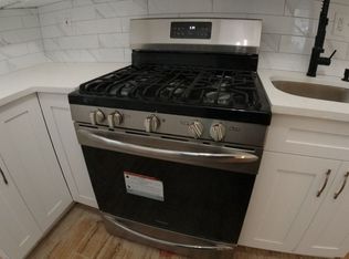 194 29th St #1, Brooklyn, NY 11232