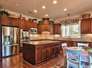 2132 Wyckford Blvd, Rocklin, CA 95765