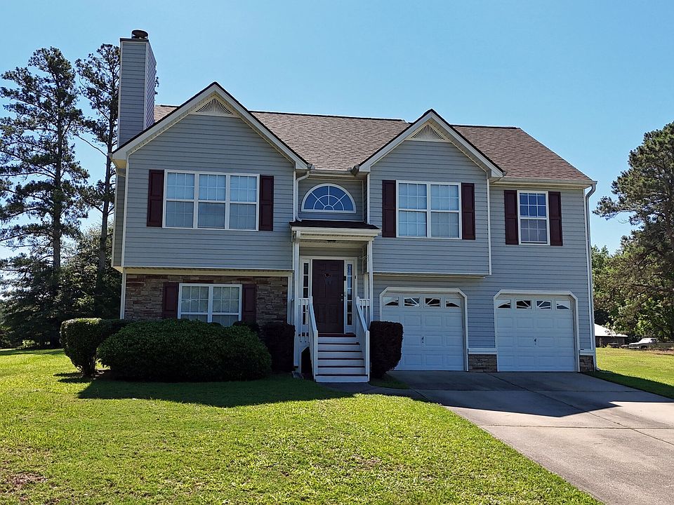 1st image of 100 Hawthorn Dr