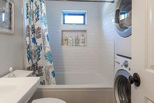 6820 1/2 Iris Cir — Photo 41