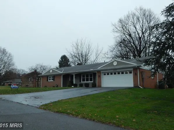 16807 Petmar Cir, Hagerstown, MD 21742