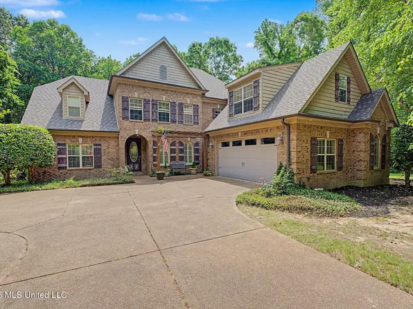 8 Crockett Loop E, Hernando, MS 38632