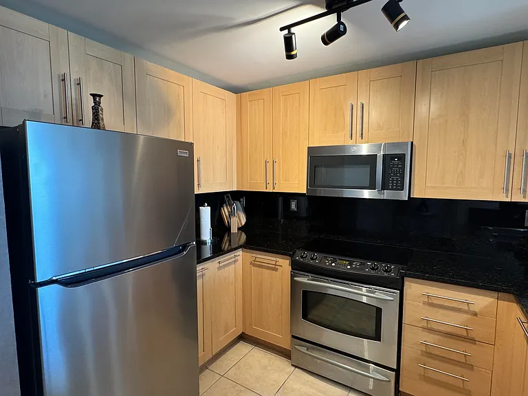 511 SE 5th Ave #2215 — Photo 6