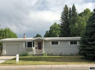 967 Hobson St, Lander, WY 82520