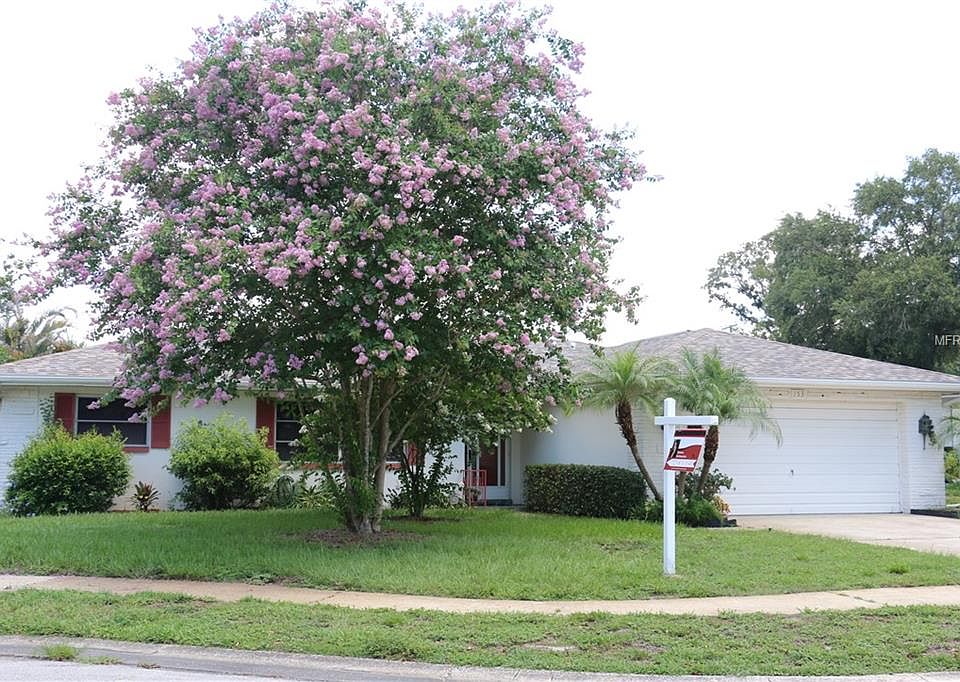 1st image of 153 Sunshine Dr