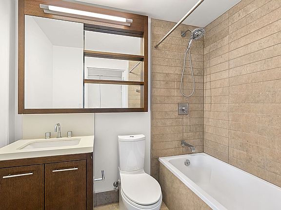 5th image of 225 Rector Pl APT 11S