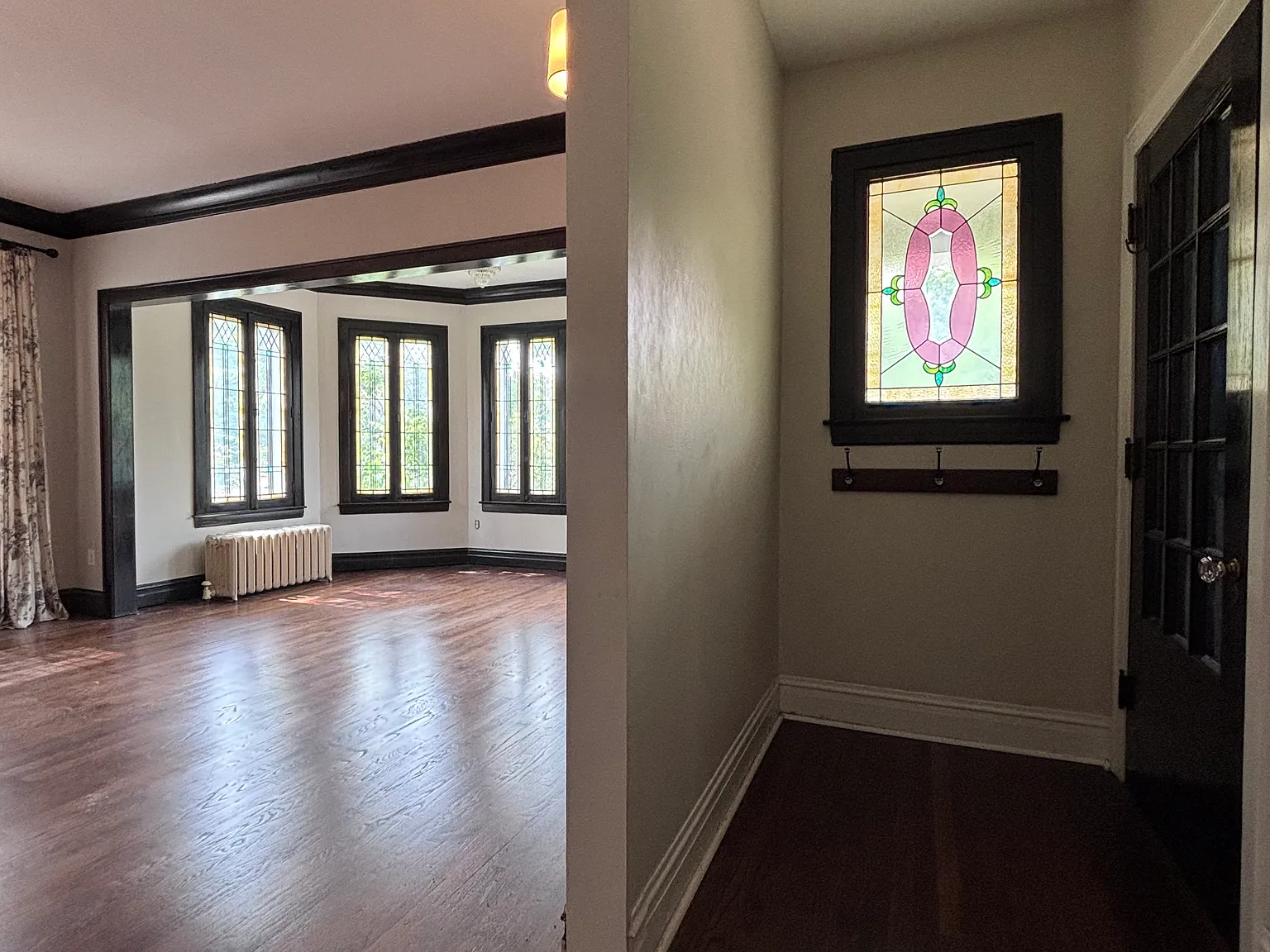2 bed, 1600 sqft, $2,300 — Photo 3