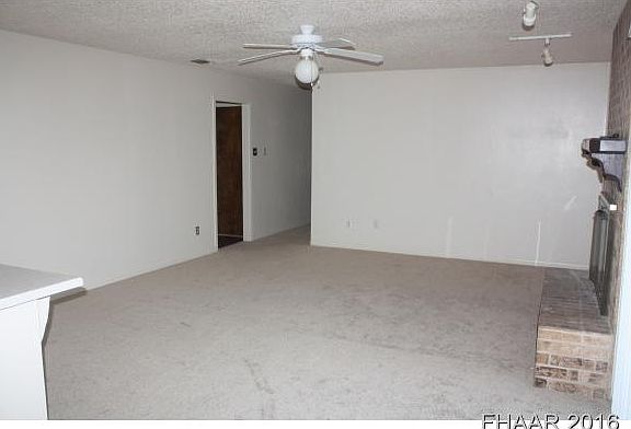 4th image of 425 Cottonwood Dr