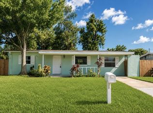 6013 Francis Dr, Apollo Beach, FL 33572