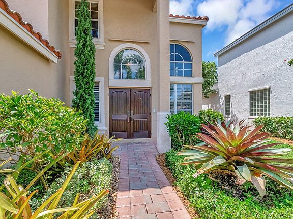 3rd image of 7599 Rockport Circle