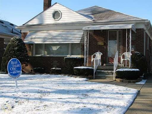 1st image of 6935 Kingsbury St
