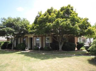 206 Quail Ridge Rd, Elmore, AL 36025