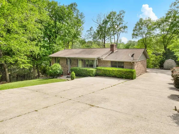 619 W Dogwood Dr, Kuttawa, KY 42055