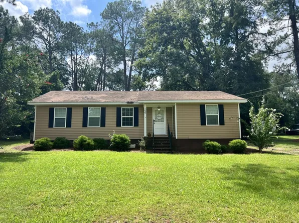 106 King St, Tifton, GA 31794