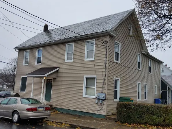 Westbrook 117-119 S, 117-119 S Westbrook Ave #Pen, Pen Argyl, PA 18072