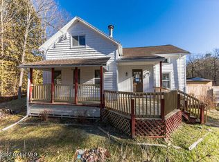 6112 Parkis Mills Rd, Galway, NY 12074