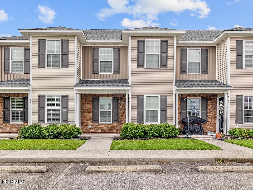 1st image of 104 Glen Cannon Dr