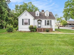 3605 Clemmons Rd, Clemmons, NC 27012