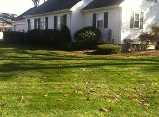 164 Pine Hill Rd, Chelmsford, MA 01824