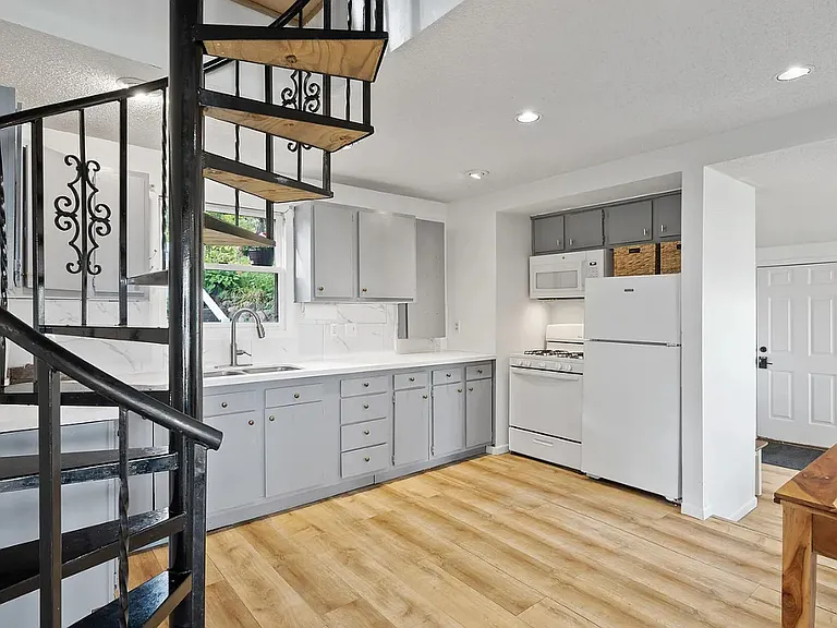 232nd Ave NW — Photo 8