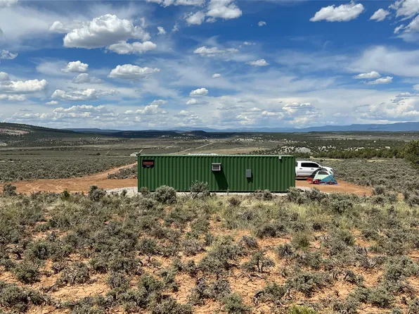 La Cueva Dr, Tierra Amarilla, NM 87575