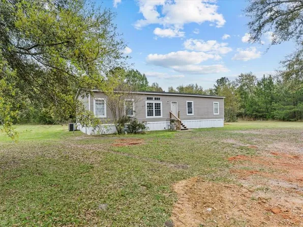 333 Wiggins Rd, Ashford, AL 36312