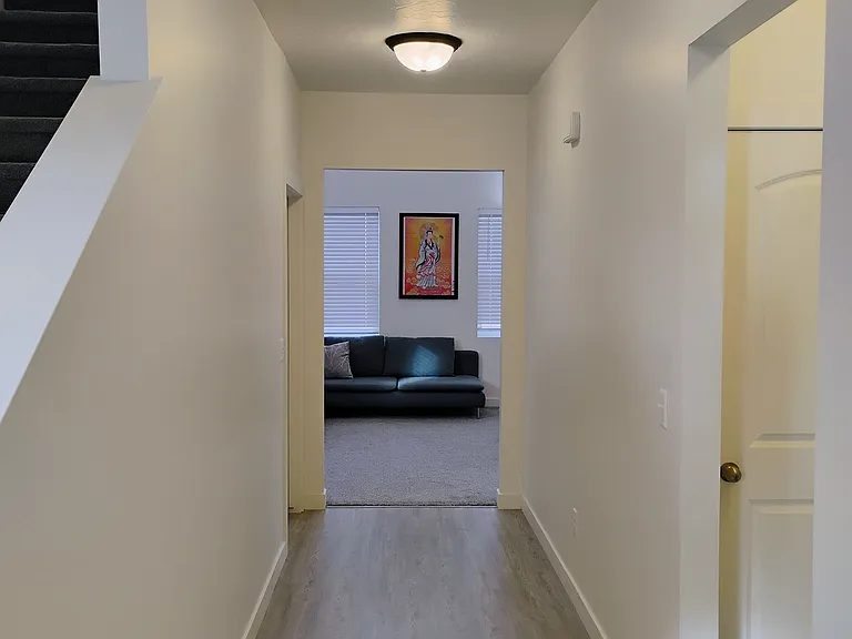 1174 W 1100 S — Photo 32
