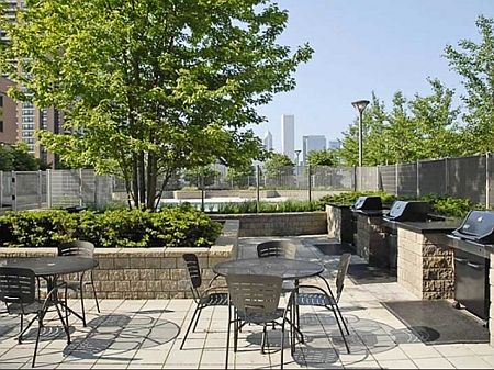 1st image of 1267 S Michigan Ave #1214