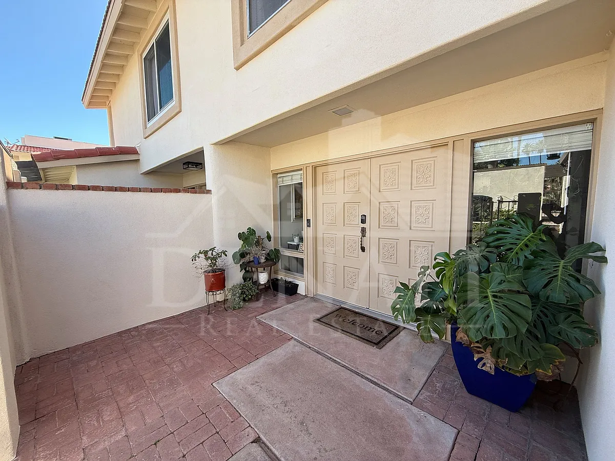 Building Photo - 7920 E Arlington Rd #3