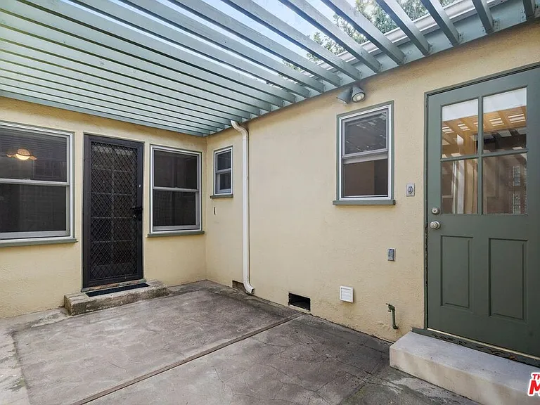 10593 Wilkins Ave — Photo 37