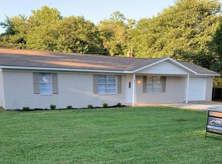 35 Spring Creek Law Road Ext, Jackson, TN 38305