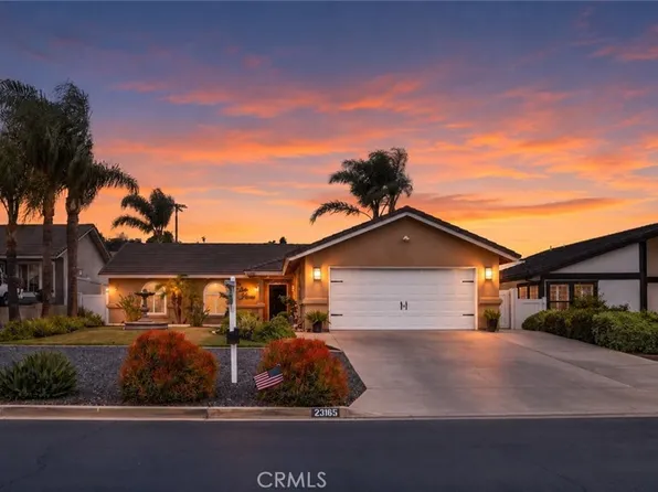 23165 Compass Dr, Canyon Lake, CA 92587