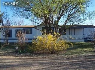 17 E Geronimo Way, Cochise, AZ 85606