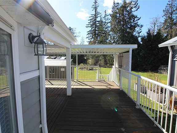 3rd image of 3042 River Rd #365