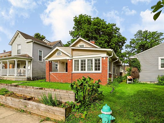 4th image of 4142 Rookwood Ave