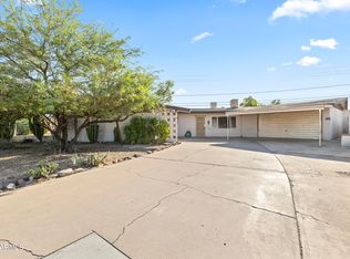 5317 N 61st Dr, Glendale, AZ 85301