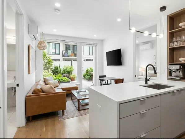 228 Berry Street image 1 of 19