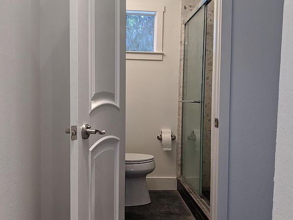 5th image of 2116 Curtner Ave #3