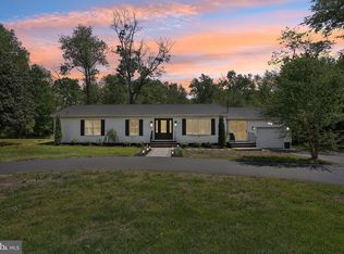 302 Fenwick Rd, Pilesgrove, NJ 08098