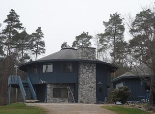 1 Deerfield Ln, Indiana, PA 15701