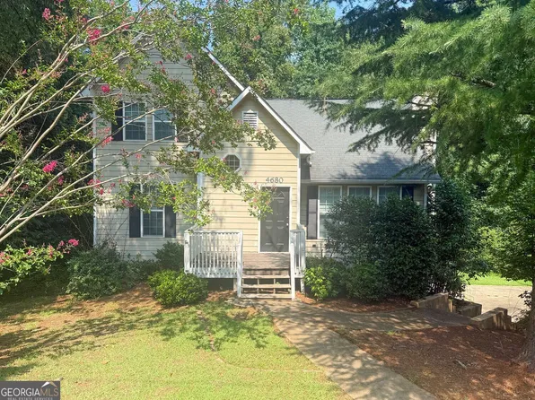 4680 Woodglen Ct, Douglasville, GA 30135