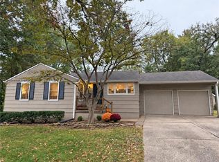 4717 W 77th Pl, Prairie Village, KS 66208