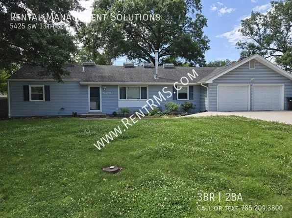 5425 SW 13th St, Topeka, KS 66604