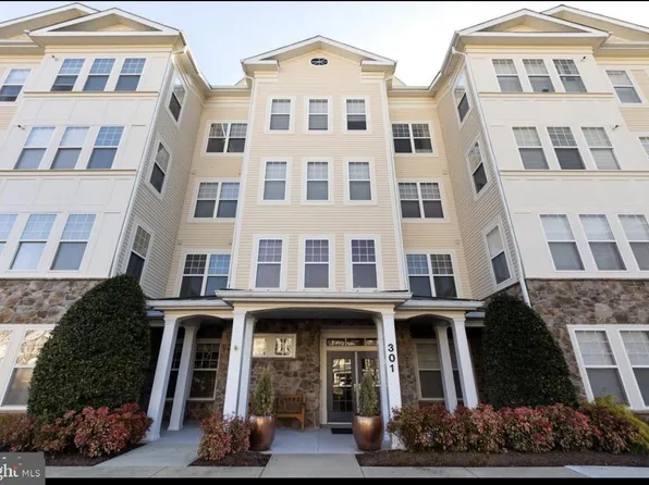301 High Gables Dr APT 402, Gaithersburg, MD 20878